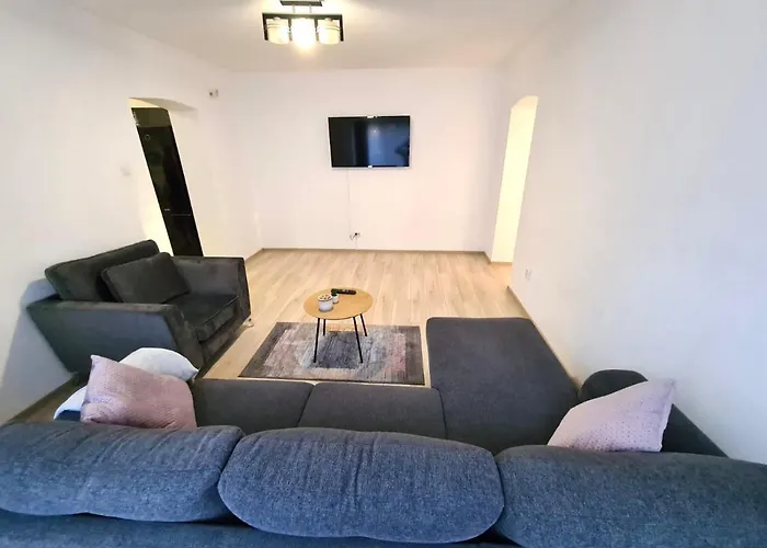 Star Apartments